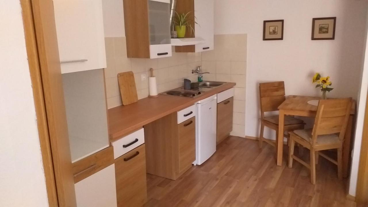 Relax Crni Kal 3 Apartment Exterior foto